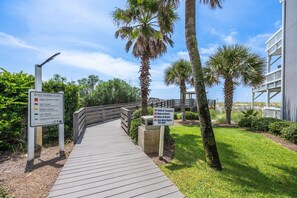 Property grounds - South Bay 87 * Beach Chair Set Included (Destin)