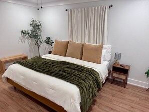 3 chambres, fer et planche à repasser, accès Internet, draps fournis
