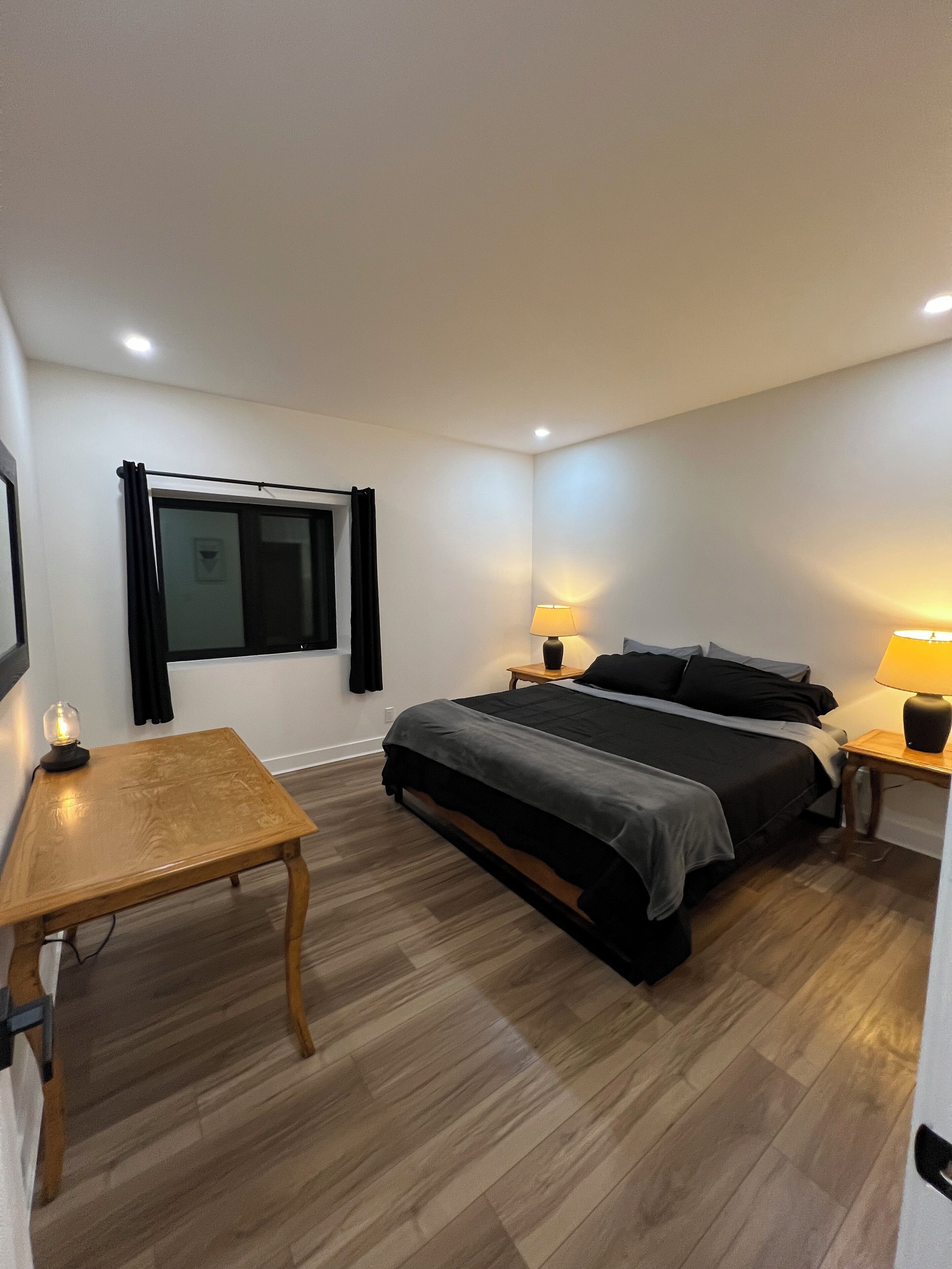 1 bedroom, WiFi, bed sheets