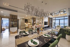 Premium-sengetøj, dundyner, Select Comfort-senge, gratis minibar