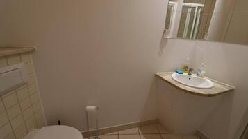 ์ปดํฌํธ ๋๋ธ๋ฃธ, ๋๋ธ์นจ๋ 1๊ฐ | ์์ค | ํค์ด๋๋ผ์ด์ด, ํ์, ๋น๋, ํ์ฅ์ง