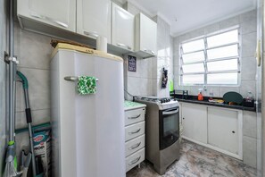 Apartment, Smoking | 1 bedroom - Loft Acolhedor com Estacionamento a 150m da Praia (São Vicente)