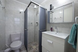 House, Smoking - Loft Acolhedor com Estacionamento a 150m da Praia (São Vicente)