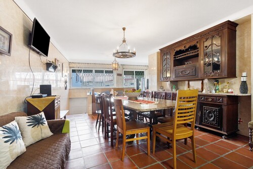 Villa „Casa Campo E Mar“ mit Bergblick, privater Terrasse und WLAN