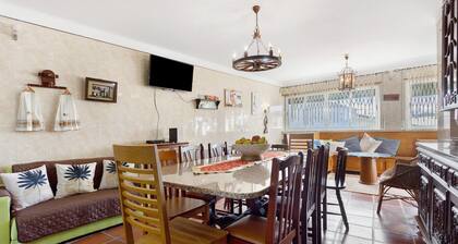 Villa 'Casa Campo E Mar' with Mountain View, Private Terrace and Wi-Fi