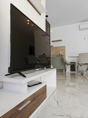 Interior - Sky Haus 2 bedroom apartment (Fgura)