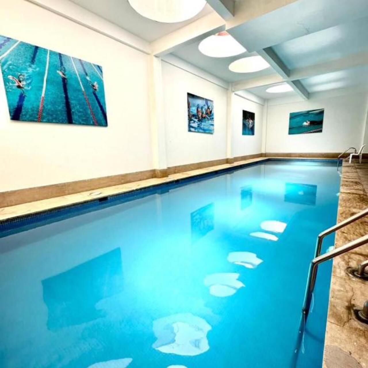 Piscine couverte