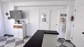 Interior - Blue Beach California (Torre del Mar)