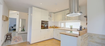 Bungalow - Cozy | Playground | Garden with Fireplace |