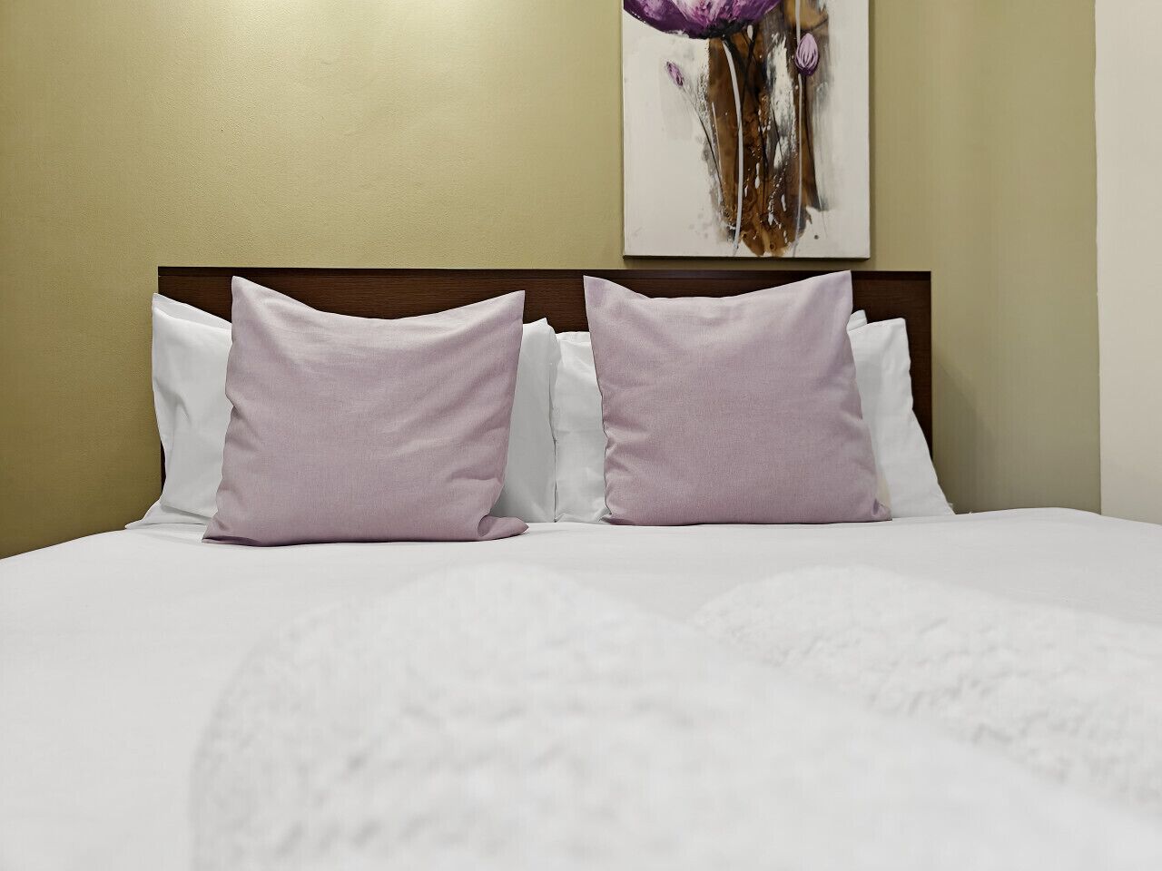 Strykjärn/strykbräda, wi-fi och sängkläder