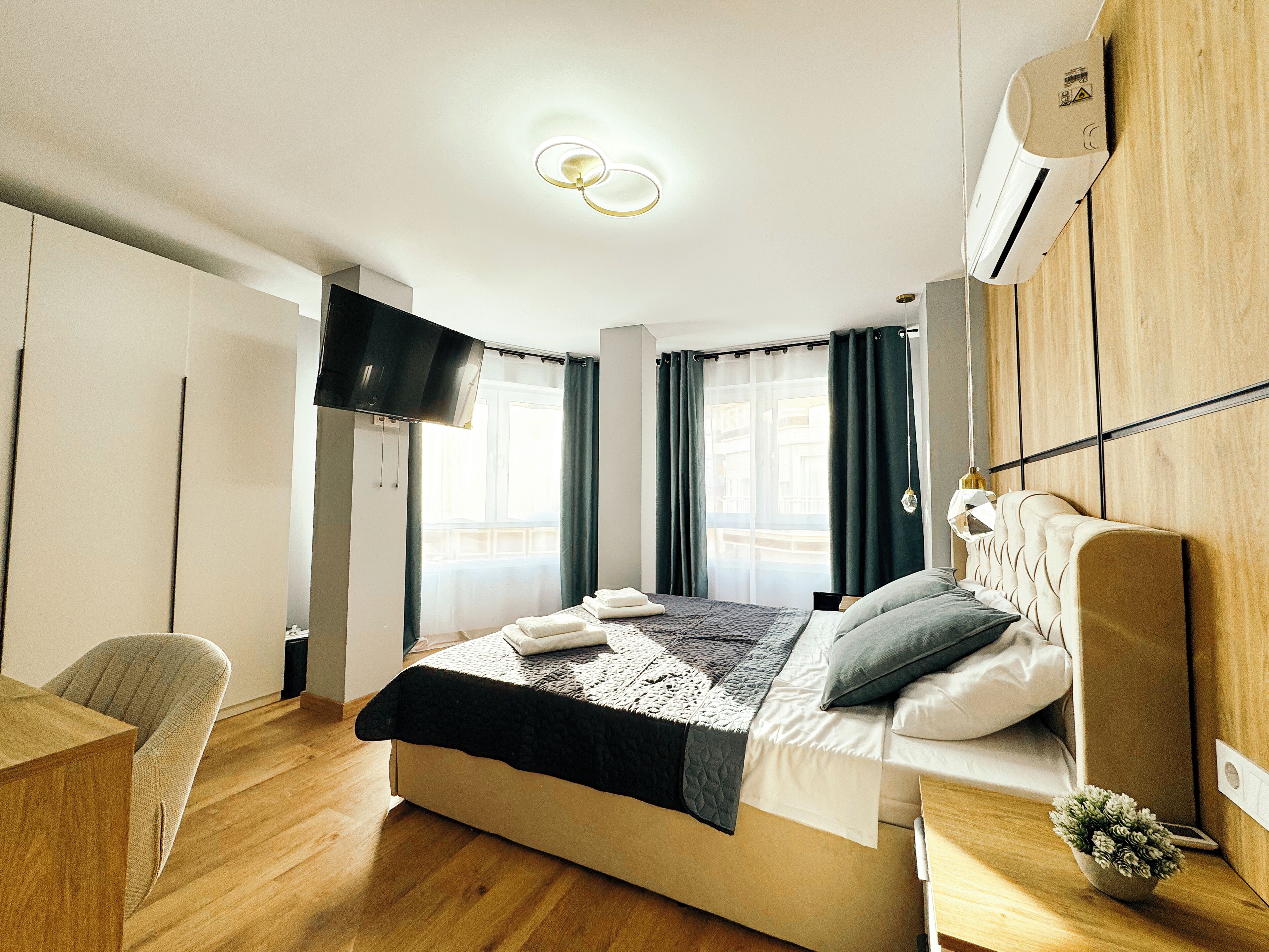 In-room safe, blackout drapes, iron/ironing board, free WiFi