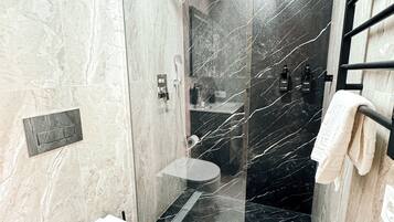 Comfort Double Room, City View | Bathroom | Shower, slippers, towels, soap