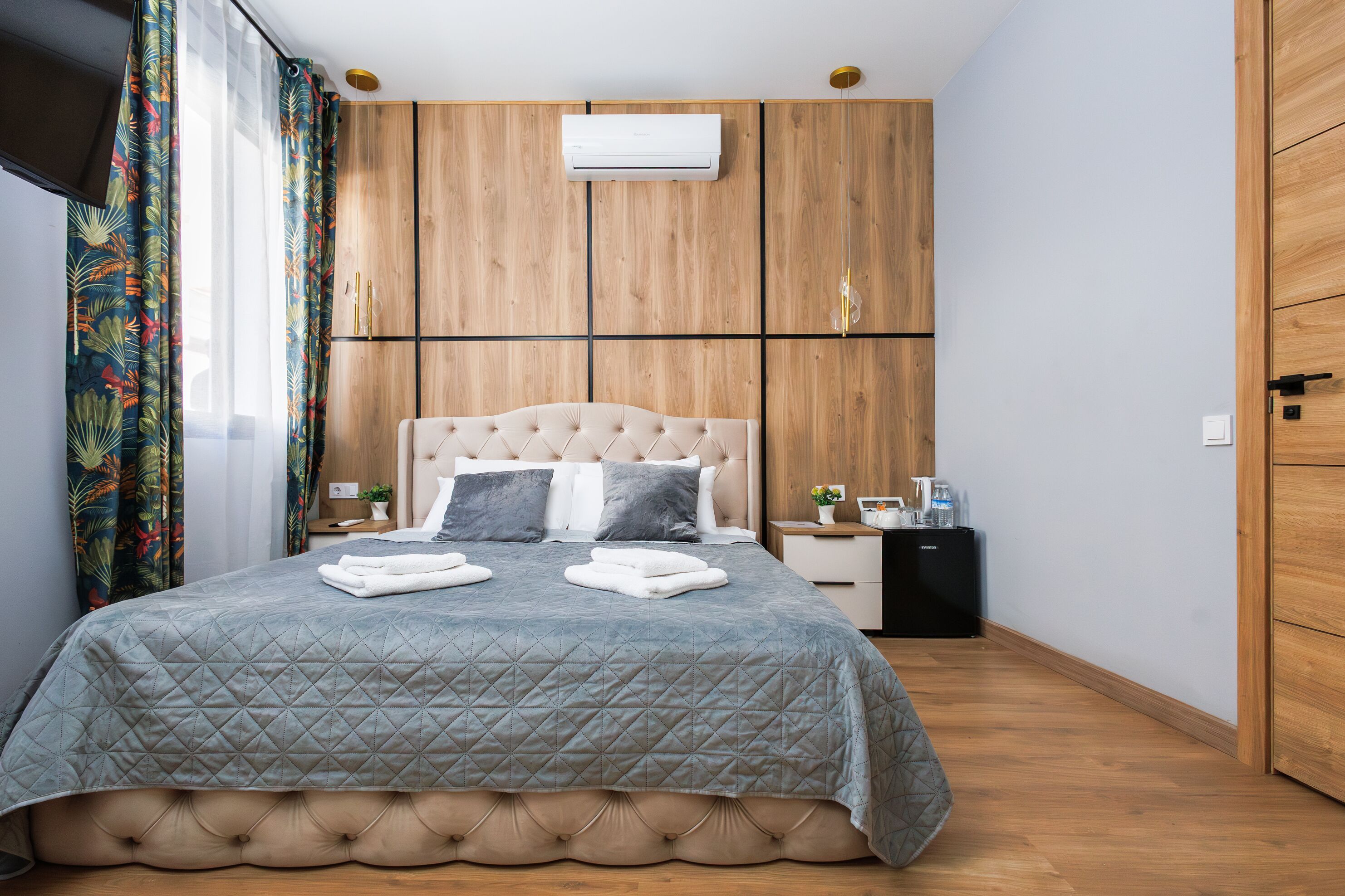 Basic Room, Mobility Accessible