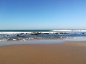 Beach nearby - Holiday Home 'Casa Ideal Para Familias' with Private Terrace, Wi-Fi and Air Conditioning (Conil de la Frontera)