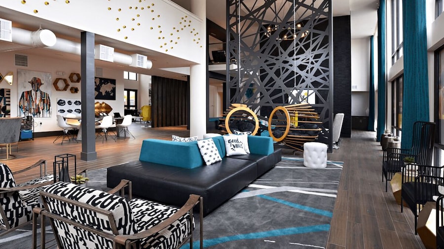 Landing Apartments Downtown Arlington