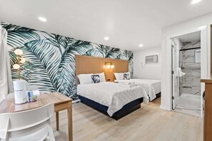 Iron/ironing board, WiFi, bed sheets - Sunny Studio Near the Beach at Palm Court (#5) (North Myrtle Beach)