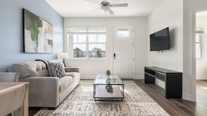Apartment (2 Bedrooms) | Living area - Landing Apartments - Four Corners (Kissimmee)