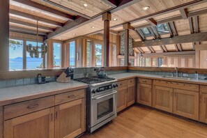 Coffee/tea maker, cookware/dishes/utensils - Tahoe Lakefront w/ Private Pier & Hot Tub (Palatial Pines) (Tahoe City)