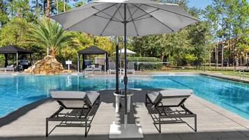 Udendørs pool, liggestole