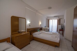 1 bedroom, WiFi - Sv. Martin / B&B u blizini uvale sv. Martina A (Mali Lošinj)