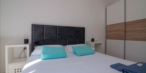 1 habitación, wifi y ropa de cama 