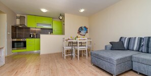 TV - Livia / Livia 3 - apartman za 2 osobe · Livia (Veli Lošinj)