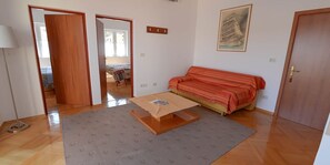 Interior - Frantin / Frantin B4 (Mali Lošinj)