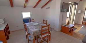 Dining - Frantin / Frantin B4 (Mali Lošinj)