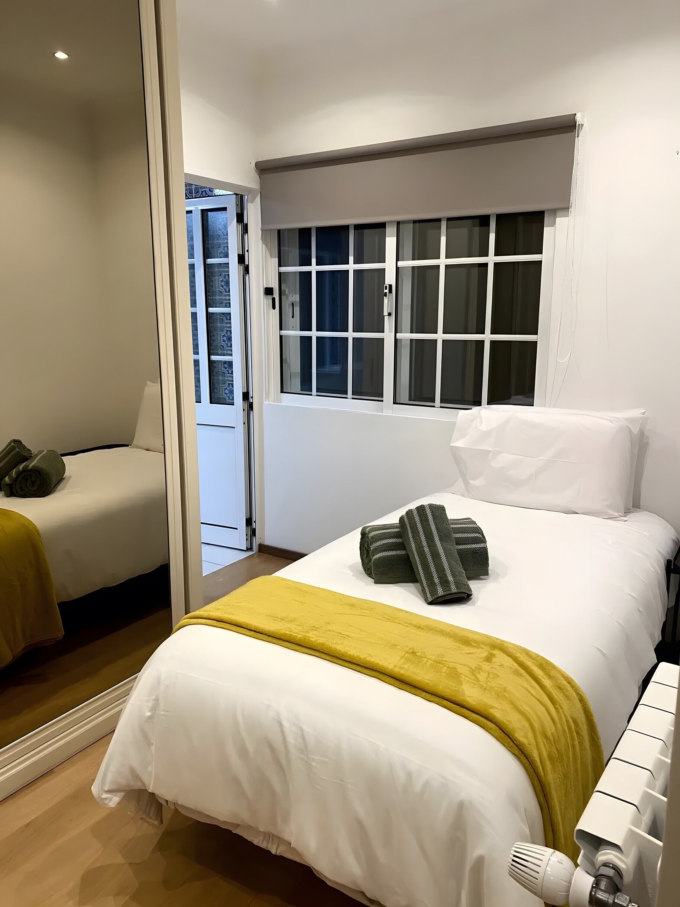 Bügeleisen/Bügelbrett, WLAN, Bettwäsche