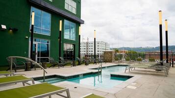 Outdoor pool, sun loungers