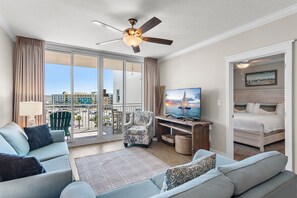 Iron/ironing board, free WiFi, bed sheets - 🌞Beachfront Complex-Beach Svc-LagoonPool-Splash Pad-Tiki Bar-Waterscape 535-A☀️ (Fort Walton Beach)