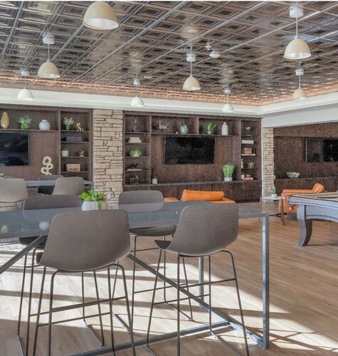 Landing | Stylish 2BD, Clubhouse