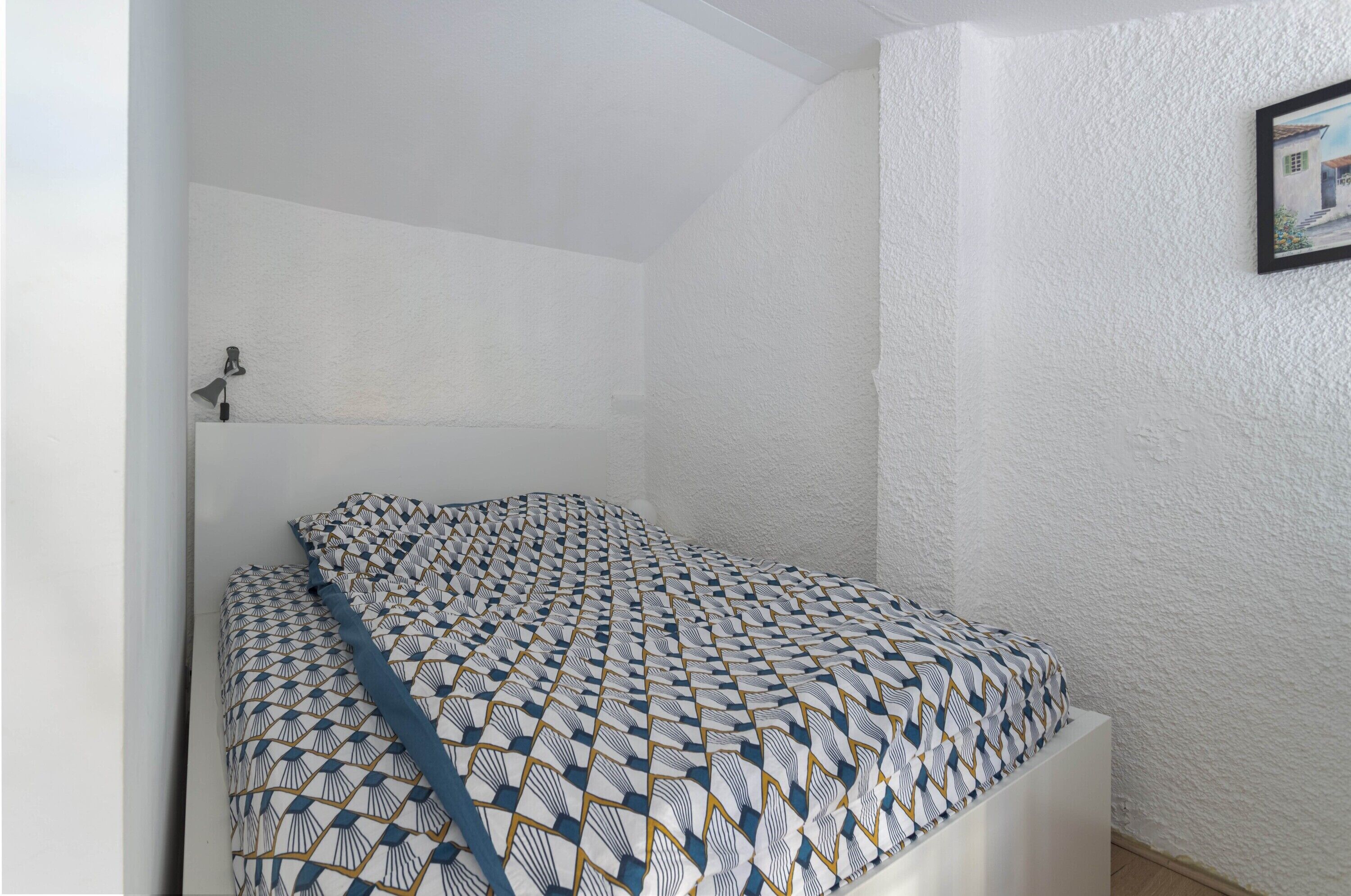 Strykejern/-brett og sengetøy