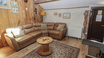 Cottage | Living area