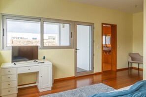 Strykejern/-brett, wi-fi (inkludert), sengetøy og rullestolvennlig