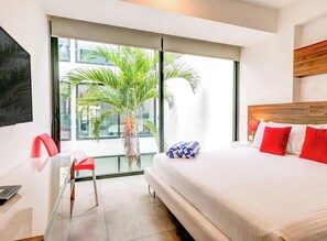 2 Schlafzimmer, Schreibtisch, Bügeleisen/Bügelbrett, kostenloses WLAN