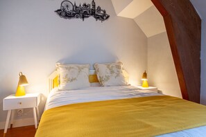 2 bedrooms, free WiFi, bed sheets