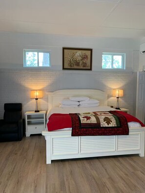1 chambre, fer et planche Ă repasser, Wi-Fi, literie fournie