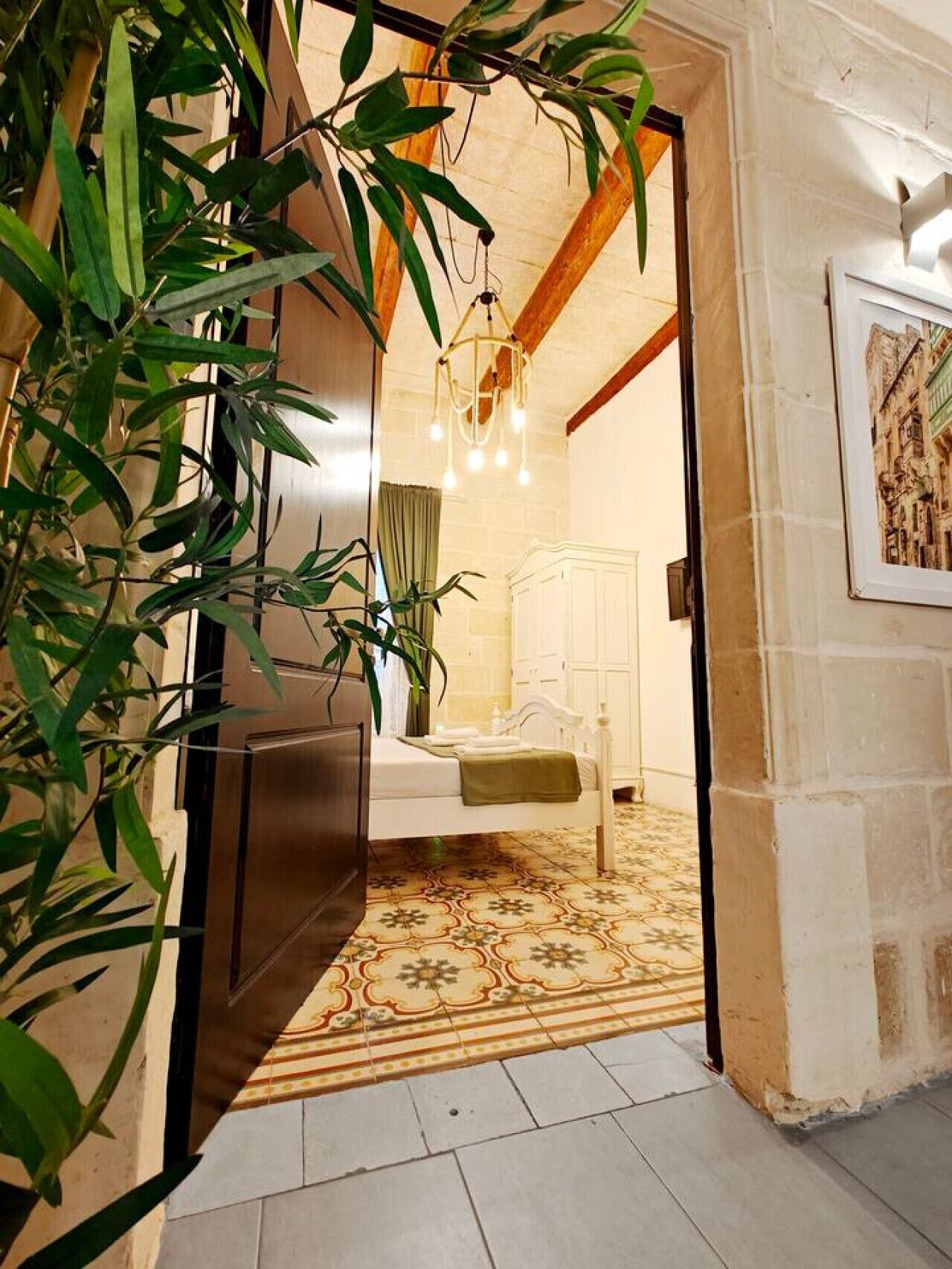 Strygejern/strygebræt, Wi-Fi, sengetøj