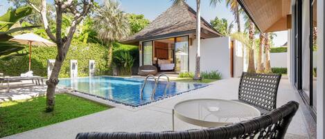 In-room safe, iron/ironing board, free WiFi