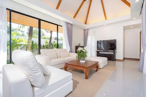 Interior detail - Anchan Villas - Private 2 BR Pool Villa (Choeng Thale)
