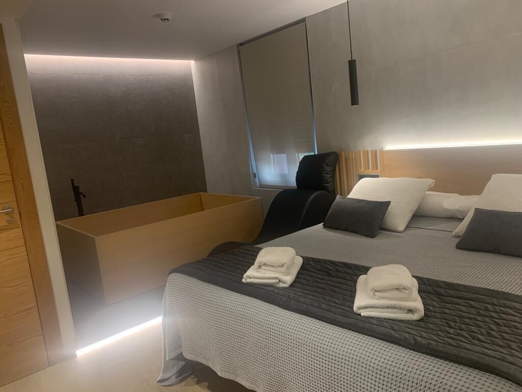 تجهيزات عازلة للصوت وواي فاي مجانًا