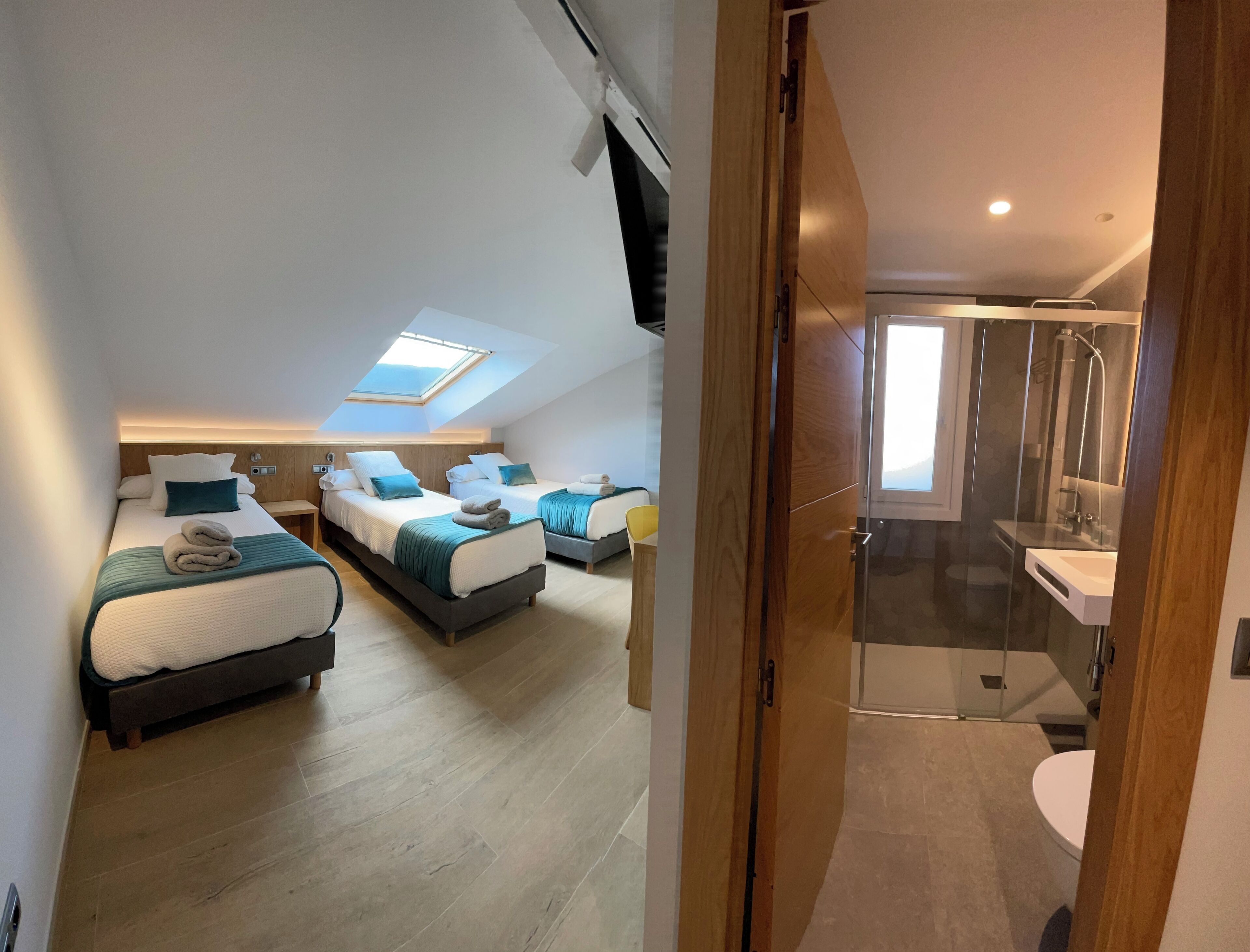 تجهيزات عازلة للصوت وواي فاي مجانًا