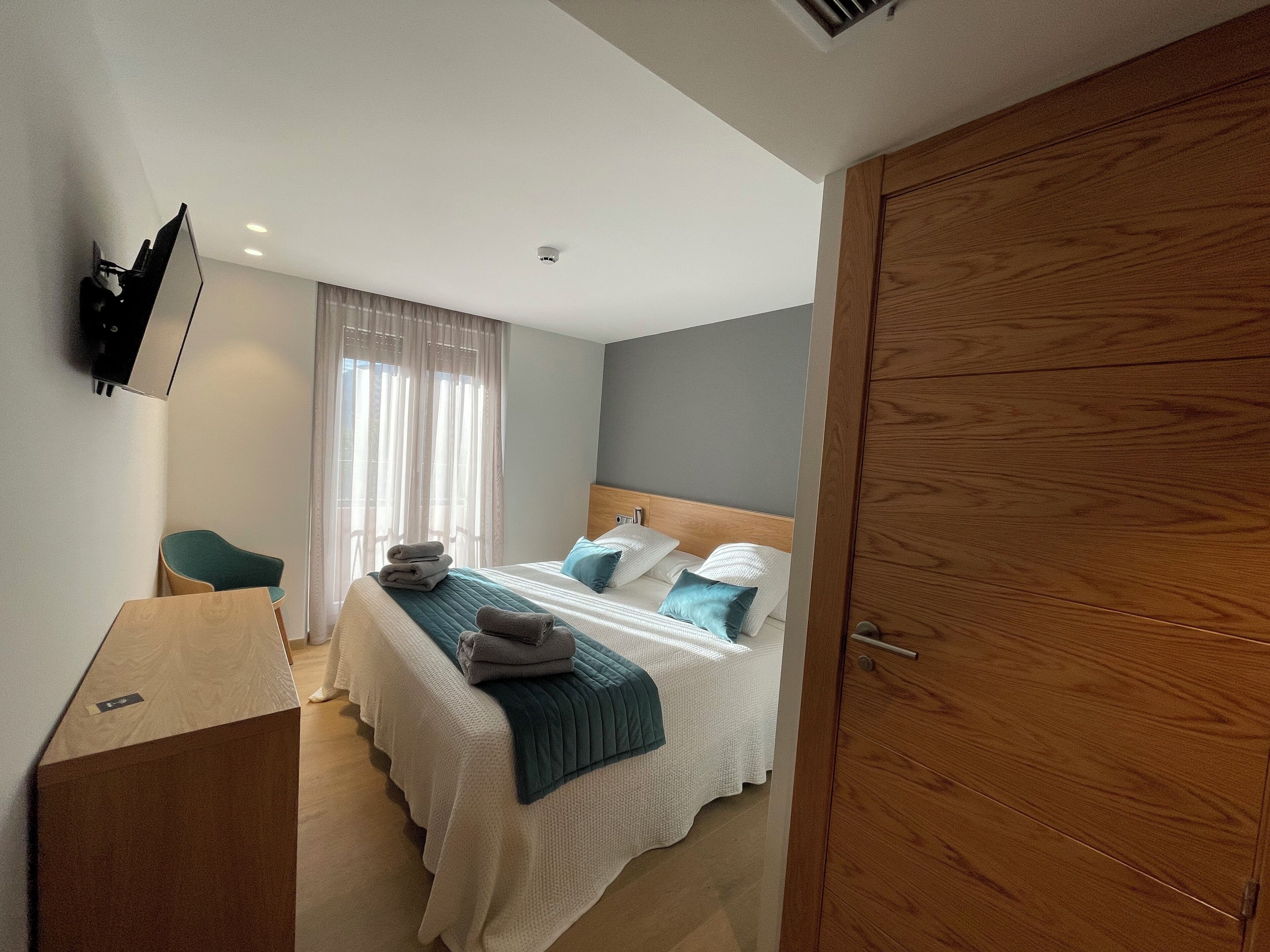 تجهيزات عازلة للصوت وواي فاي مجانًا