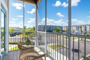 Interior - Landing | Beautiful 2BD, Pool, Gym (Palm Bay)