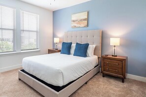 Desk, iron/ironing board, WiFi, bed sheets