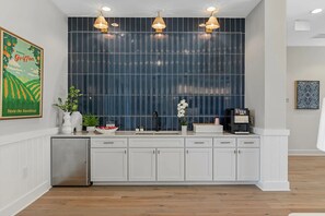 Interior - Landing | Amazing 2BD, Gym, Yoga Studio (Vero Beach)