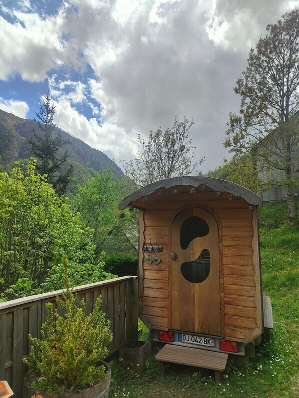 Enceinte de l’hébergement