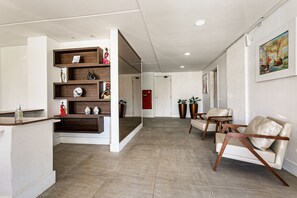 Interior - 500m from Jurerê Beach | 300MB WI-FI #JA41 (Florianópolis)