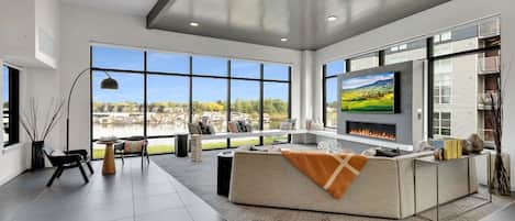 Smart TV